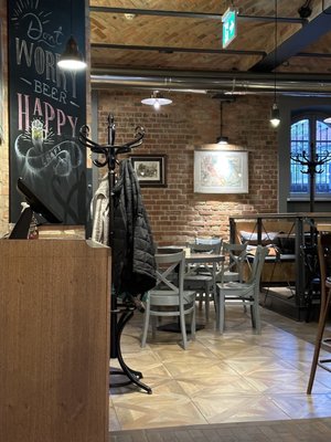 Browar & Restauracja PG4 Gdańsk by null
