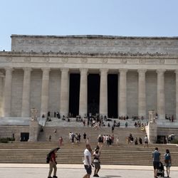 Lincoln Memorial - The steps