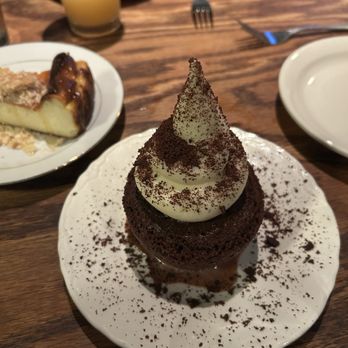 La Merenda - Tapas Bars Near Me - Milwaukee, Wisconsin La Merenda - Tapas Bars Near Me - Milwaukee, Wisconsin