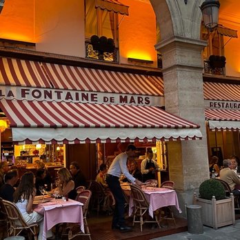 La Fontaine de Mars - Very atmospheric restaurant - French Near Me - Paris, 75 La Fontaine de Mars - Very atmospheric restaurant - French Near Me - Paris, 75