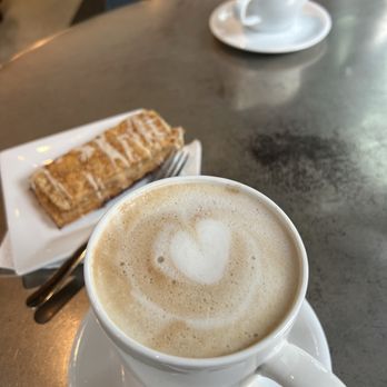 42 & Lawrence - Lavender Mocha - Coffee & Tea Near Me - Raleigh, North Carolina 42 & Lawrence - Lavender Mocha - Coffee & Tea Near Me - Raleigh, North Carolina