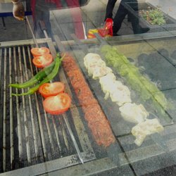 India Gate - Spieße auf dem Grill