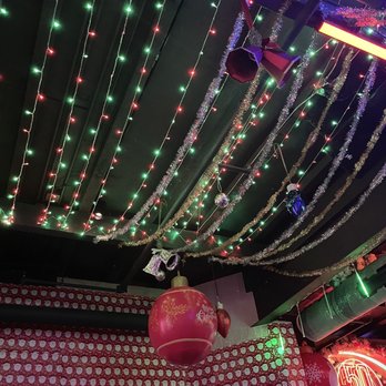 Almost Famous - Decorations - Cocktail Bars Near Me - Scottsdale, Arizona