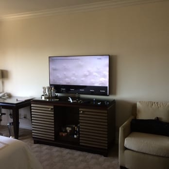 Huntley - Hotels Near Me - Santa Monica, California Huntley - Hotels Near Me - Santa Monica, California