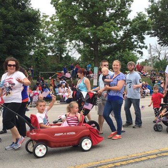 Alphabet Learning Center - 4th of July parade - Child Care & Day Care Near Me - Brookfield, Illinois