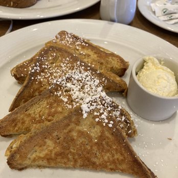 Cafe at the Pfister - Cafes Near Me - Milwaukee, Wisconsin Cafe at the Pfister - Cafes Near Me - Milwaukee, Wisconsin