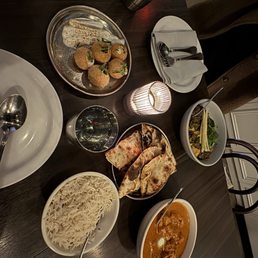BUTTER CHICKEN SAAG PANEER BASMATI RICE NAAN BUTTER CHICKEN SAAG PANEER BASMATI RICE NAAN