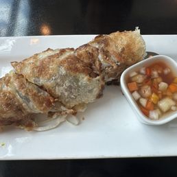 Busaba Chicken Puff (1)