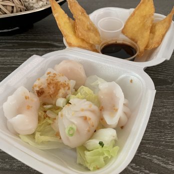 Siam Bistro - Fried wontons and shrimp dumplings - Thai Near Me - Miami, Florida Siam Bistro - Fried wontons and shrimp dumplings - Thai Near Me - Miami, Florida
