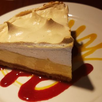 Bahama Breeze - Key Lime Pie - Bars Near Me - Schaumburg, Illinois Bahama Breeze - Key Lime Pie - Bars Near Me - Schaumburg, Illinois