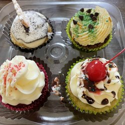 Pretty Tasty Cupcakes - What I got