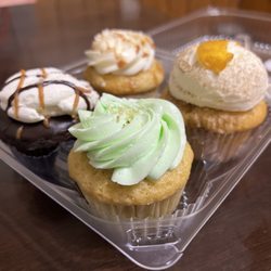 Key Lime Pie Cupcake, Peach Cobbler Cupcake, Salted Caramel Butterscotch Cupcake, chocolate sea salt caramel cupcake
