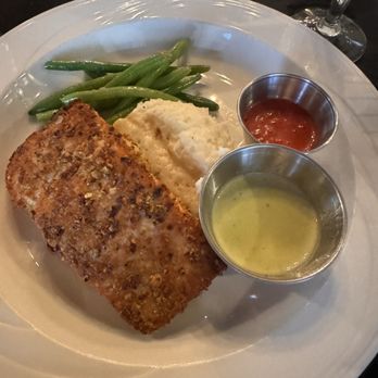 Magnolia Bend Grille - Crusted Salmon - Salad Near Me - Nesbit, Mississippi