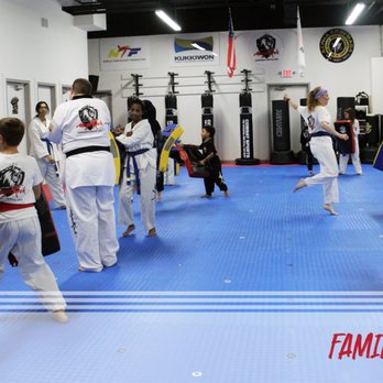 Master Kim's MegaKick Tae Kwon Do & Alpha Krav Maga - MegaKick Family Classes - Ages 4+ - Taekwondo Near Me - Powell, Ohio Master Kim's MegaKick Tae Kwon Do & Alpha Krav Maga - MegaKick Family Classes - Ages 4+ - Taekwondo Near Me - Powell, Ohio