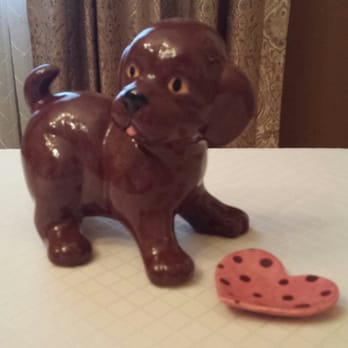 Paint Me Glaze Me - My niece painted this at Paint Me, Glaze Me! - Arts & Crafts Near Me - Pacific Palisades, California