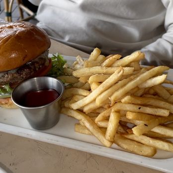 Great Maple - Steakhouse Burger - New American Near Me - Newport Beach, California