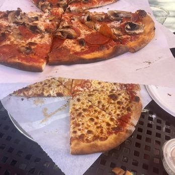 Burattino Brick Oven Pizza - Pepperoni & mushroom Pizza Cheese pizza - Pizza Near Me - Carson, California Burattino Brick Oven Pizza - Pepperoni & mushroom Pizza Cheese pizza - Pizza Near Me - Carson, California