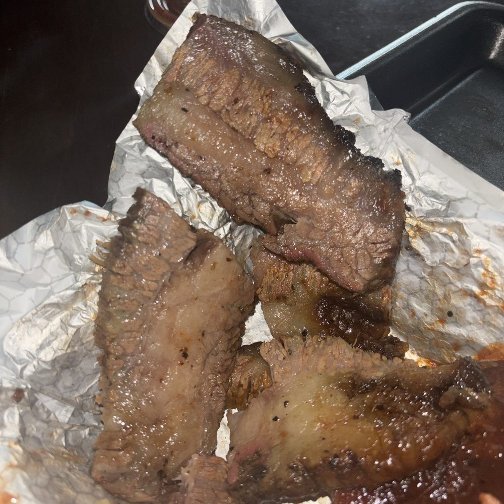 Dickey's Barbecue Pit - just served us straight fat. wasted money, and time. don't eat here. I was gonna go up there but i'd rather keep my peace. - Barbeque Near Me - Nixa, Missouri