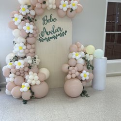 Dulceria & Party Supply - Baby shower balloon garland/decor. We loved it!!! Great service and prices.