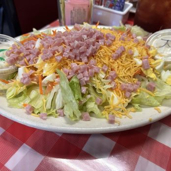 M & M Family Diner - Chef salad - Diners Near Me - Logan, Ohio M & M Family Diner - Chef salad - Diners Near Me - Logan, Ohio