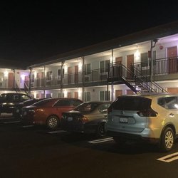 Pasadena Lodge - Motel