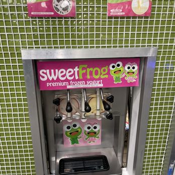 SweetFrog Premium Frozen Yogurt - a frozen yogurt machine - Ice Cream & Frozen Yogurt Near Me - Springfield, Virginia