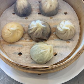 Yum Long - Dessert Xiao Long Bao Sampler(6) - Chinese Near Me - Monterey Park, California Yum Long - Dessert Xiao Long Bao Sampler(6) - Chinese Near Me - Monterey Park, California