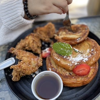 Lucille's - New American Near Me - Houston, Texas Lucille's - New American Near Me - Houston, Texas
