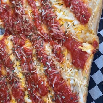 MOTO - Vegan Cheese Pizza - Pizza Near Me - Seattle, Washington