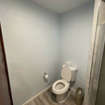 Curly Redwood Lodge - Hotels Near Me - Crescent City, California
