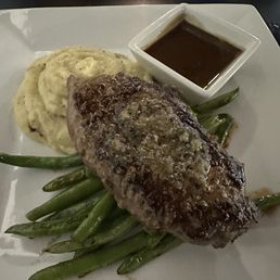 8oz Sirloin with veggies, Yukon gold mash, and Demi glaze 8oz Sirloin with veggies, Yukon gold mash, and Demi glaze