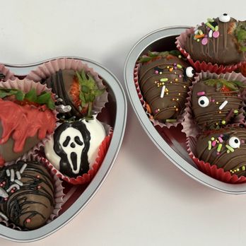 Café Sweets - Scary berries - Desserts Near Me - Woodhaven, Michigan Café Sweets - Scary berries - Desserts Near Me - Woodhaven, Michigan