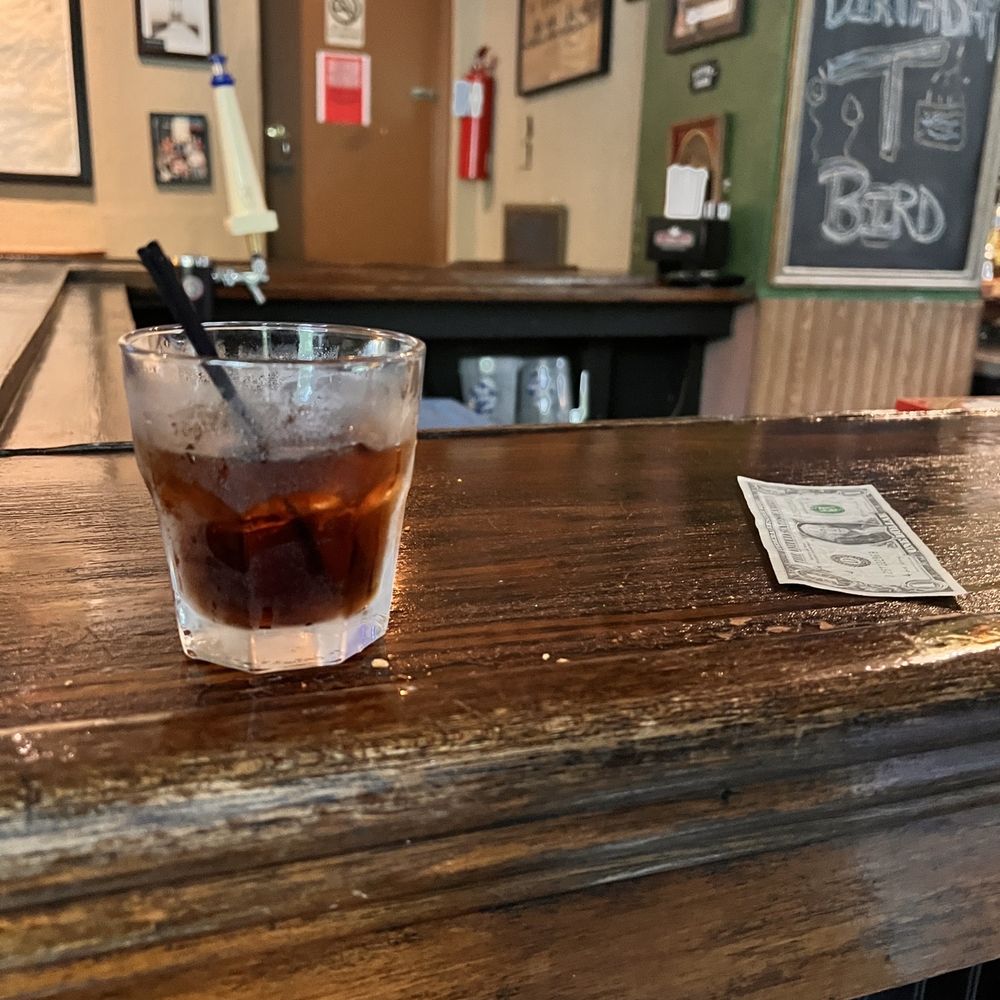 Lighthouse Tavern - Morgan coke - Bars Near Me - Chicago, Illinois Lighthouse Tavern - Morgan coke - Bars Near Me - Chicago, Illinois