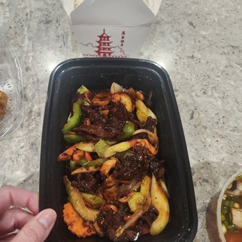 Desert Thai - Red Pepper Sauce with beef. Flavorful, but tough meat. $17. My husband liked it, didn't love it. I thought it was just ok. - Thai Near Me - Cathedral City, California