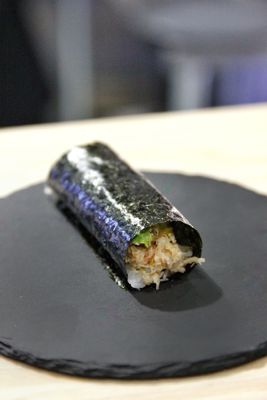 Kuidaore Handroll Bar by null