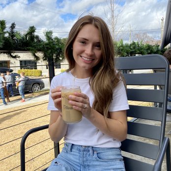 East Pole - Iced Vanilla Late and Fiancé - Coffee Roasteries Near Me - Atlanta, Georgia East Pole - Iced Vanilla Late and Fiancé - Coffee Roasteries Near Me - Atlanta, Georgia