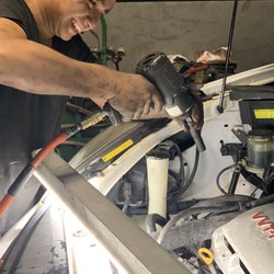 Agustin’s Auto Services - Reparación bomba de agua