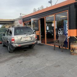 Hamilton's Automotive#1