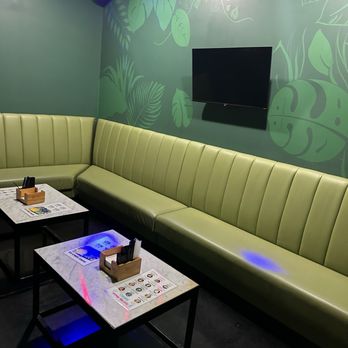 Night Kitty Karaoke Bar - Bars Near Me - Lexington, Kentucky Night Kitty Karaoke Bar - Bars Near Me - Lexington, Kentucky