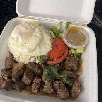 Pho NOLA - Shakin' Beef Rice Plate / Cóm Bó Lúc Lắc - Vietnamese Near Me - Metairie, Louisiana