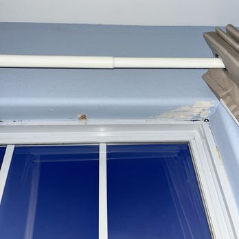 ACES Ozark Customs - Messed up frame that he helped us put the blinds on - General Contractors Near Me ACES Ozark Customs - Messed up frame that he helped us put the blinds on - General Contractors Near Me