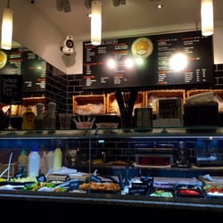 King Bagels - Menukortet og monteren med det store udvalg af grønt til ens bagel/sandwich