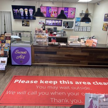 Sweet A's - Bookstores Near Me - Pittsburg, California