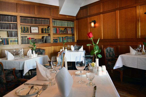 Old Surrey Restaurant by null