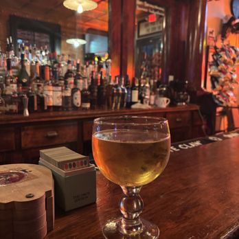 Bay Horse Cafe - Bars Near Me - Cincinnati, Ohio