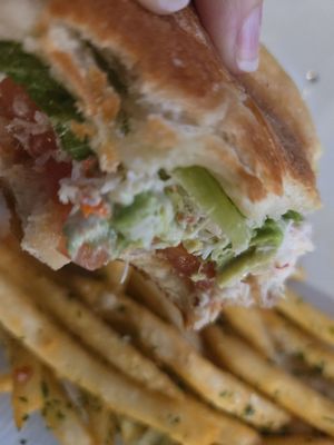 Uncle's Fish Market Bar & Grill - Pearlridge by null