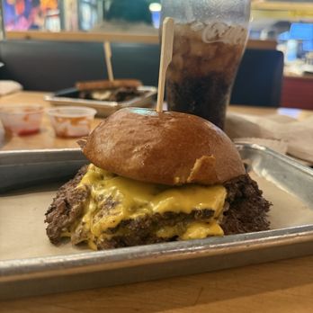 Hopdoddy Burger Bar - Wagyu Smash - Burgers Near Me - Nashville, Tennessee Hopdoddy Burger Bar - Wagyu Smash - Burgers Near Me - Nashville, Tennessee