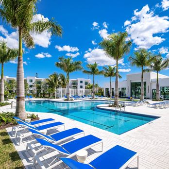 Altis Blue Lake by Ram Partners - Swimming Pool - Apartments Near Me - Lake Worth, Florida Altis Blue Lake by Ram Partners - Swimming Pool - Apartments Near Me - Lake Worth, Florida