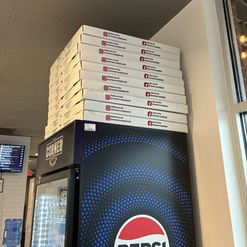 The Corner Crust - Pizza Near Me - Cornelius, North Carolina The Corner Crust - Pizza Near Me - Cornelius, North Carolina