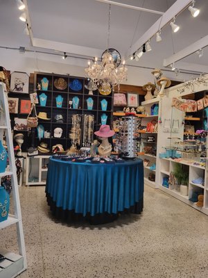 The Franklin Shops by null